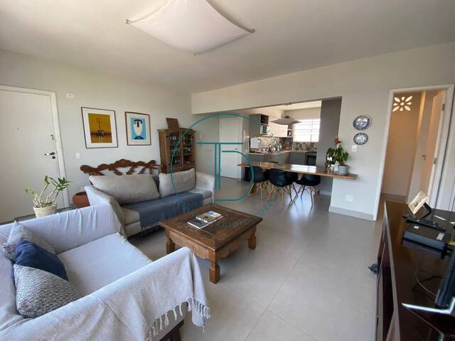 #EA103 - Apartamento para Venda em Santos - SP