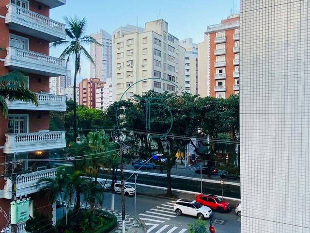 #EG31 - Apartamento para Venda em Santos - SP
