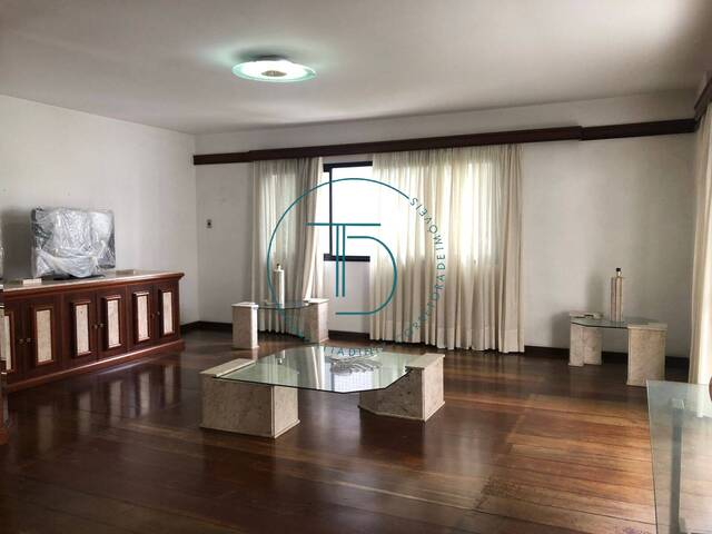 #EA21 - Apartamento para Venda em Santos - SP