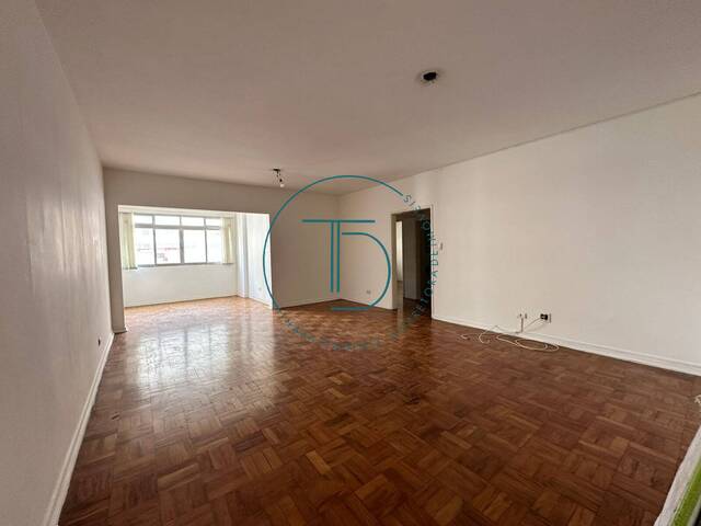 #ES82 - Apartamento para Venda em Santos - SP