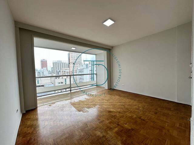 #ET166 - Apartamento para Venda em Santos - SP