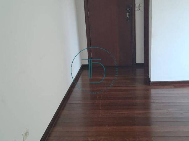 #EA41 - Apartamento para Venda em Santos - SP