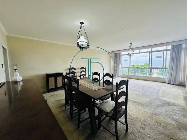 #EAT41 - Apartamento para Venda em Santos - SP