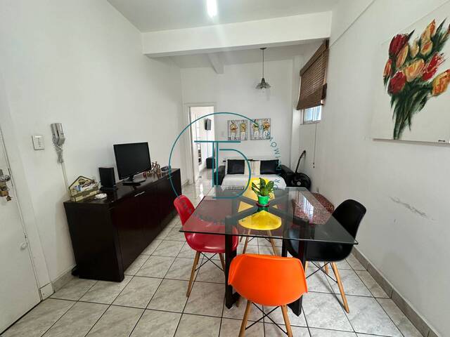 #ESC705 - Apartamento para Venda em Santos - SP