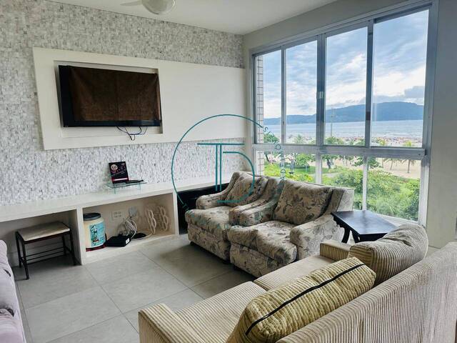 #APW-C5 - Apartamento para Venda em Santos - SP