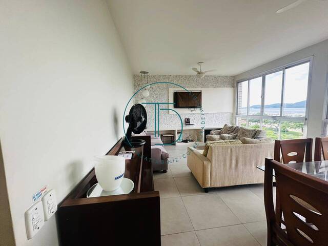 #APW-C5 - Apartamento para Venda em Santos - SP