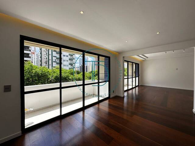 #AWL-EG41 - Apartamento para Venda em Santos - SP