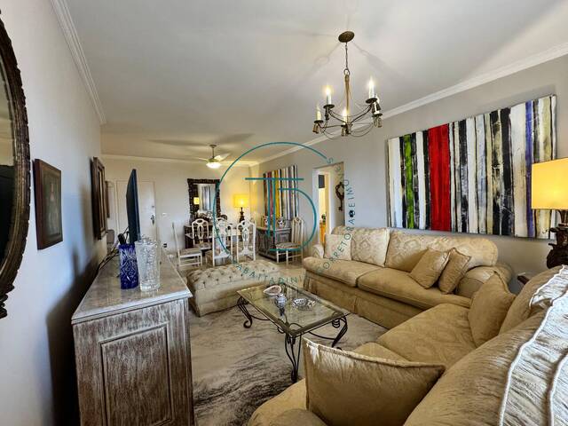 #RPMC-ESH11 - Apartamento para Venda em Santos - SP